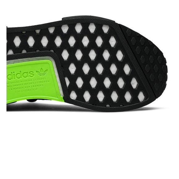 NMD_R1 Star Wars Adidas (green) size 6 - Picture 5 of 8